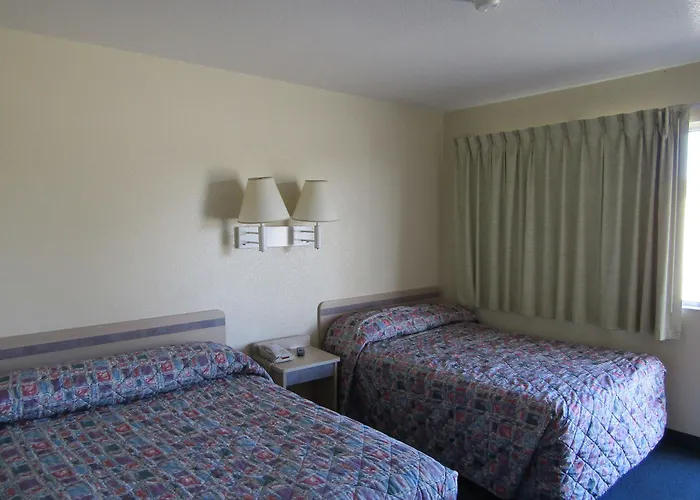 Econo & Hotel